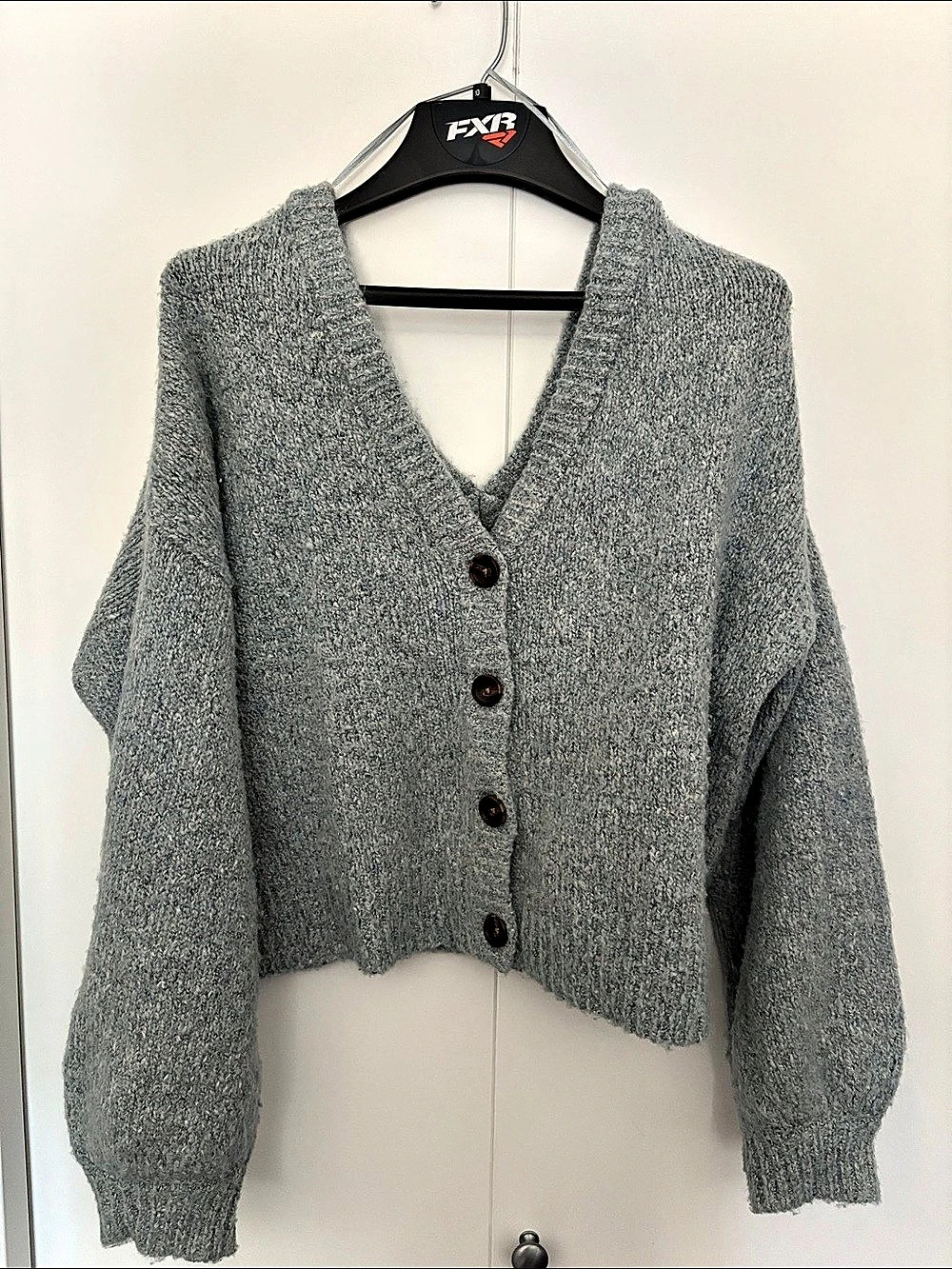 William Rast V-Neck Cropped Cardigan in Gray BlueSize XL